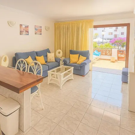 Victoria Court 2 Sunset Pool * Los Cristianos (Tenerife)