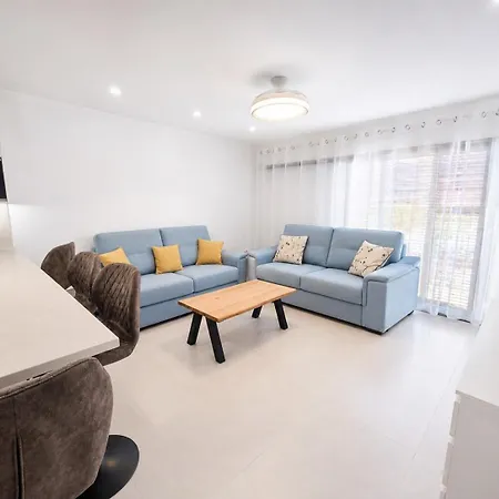 Victoria Court 2 Azure Haven * Los Cristianos (Tenerife)